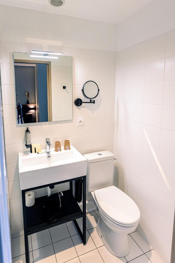 Logis Hotel & Restaurant Le Vert Bocage Franqueville-Saint-Pierre ภายนอก รูปภาพ