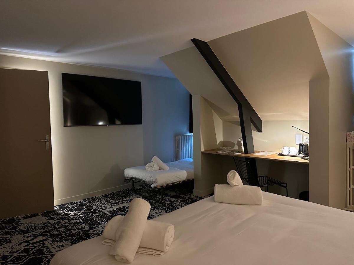Logis Hotel & Restaurant Le Vert Bocage Franqueville-Saint-Pierre ภายนอก รูปภาพ