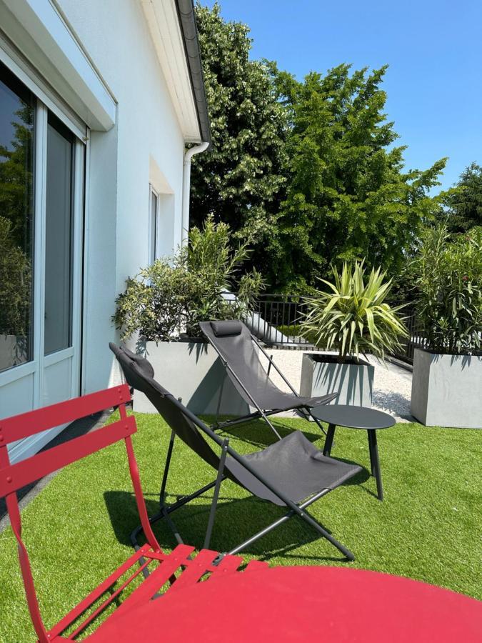 Logis Hotel & Restaurant Le Vert Bocage Franqueville-Saint-Pierre ภายนอก รูปภาพ