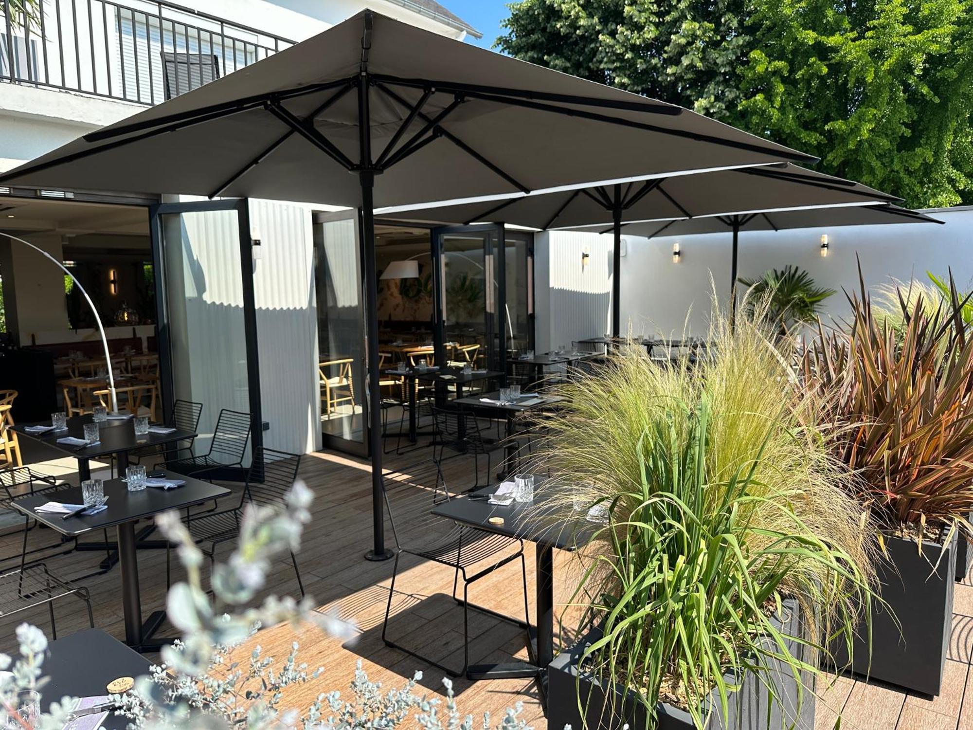 Logis Hotel & Restaurant Le Vert Bocage Franqueville-Saint-Pierre ภายนอก รูปภาพ